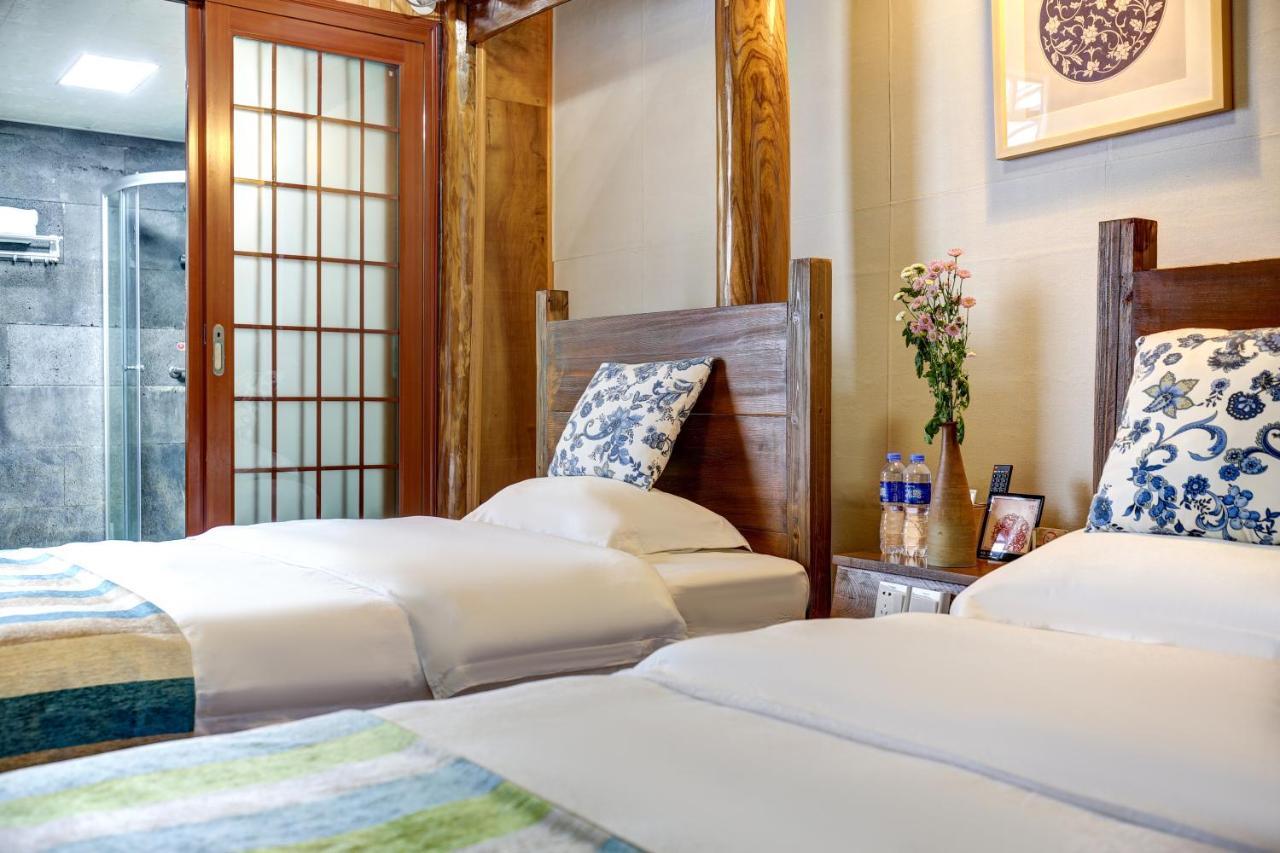 Dream Bay Hotel เถิงชง ภายนอก รูปภาพ